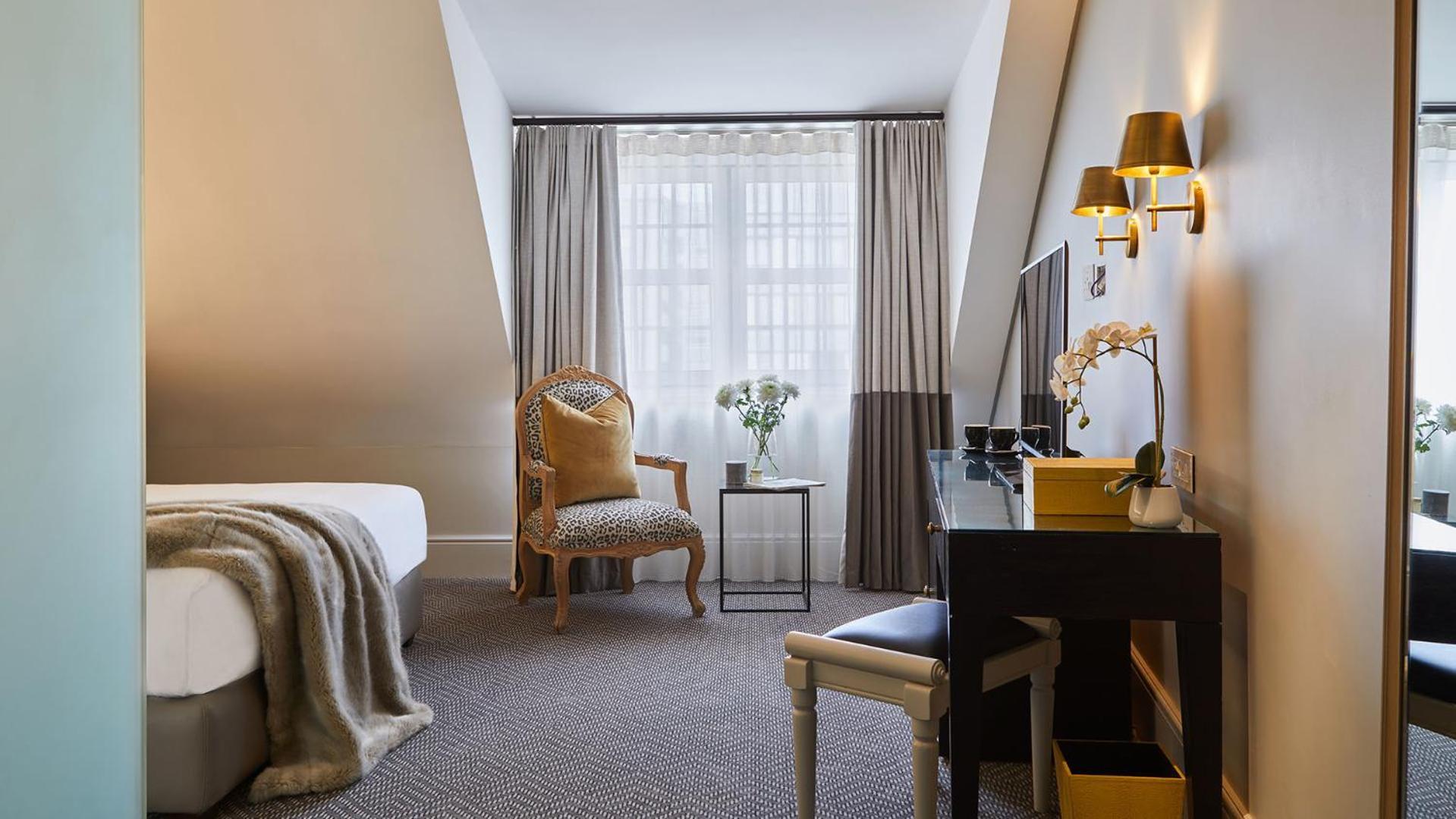 Loft Room,1232789372:JPEG